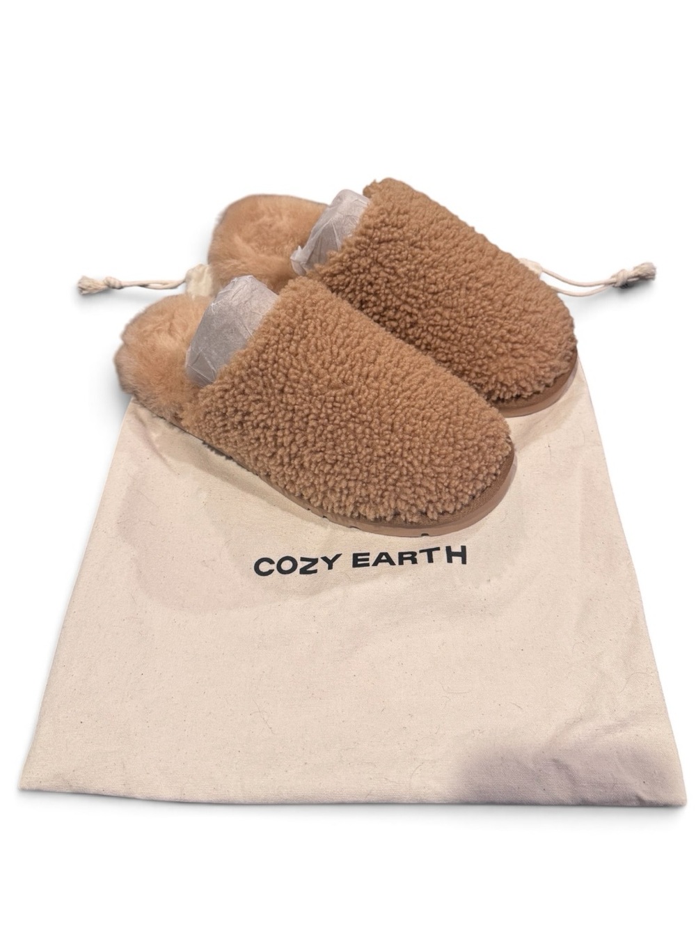 Cozy Earth Puffy Sheep Slippers Size 6 Women’s Color Fawn NWT & Dust Bag